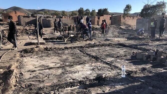 El poblado chabolista de Atochares, una semana después de su incendio